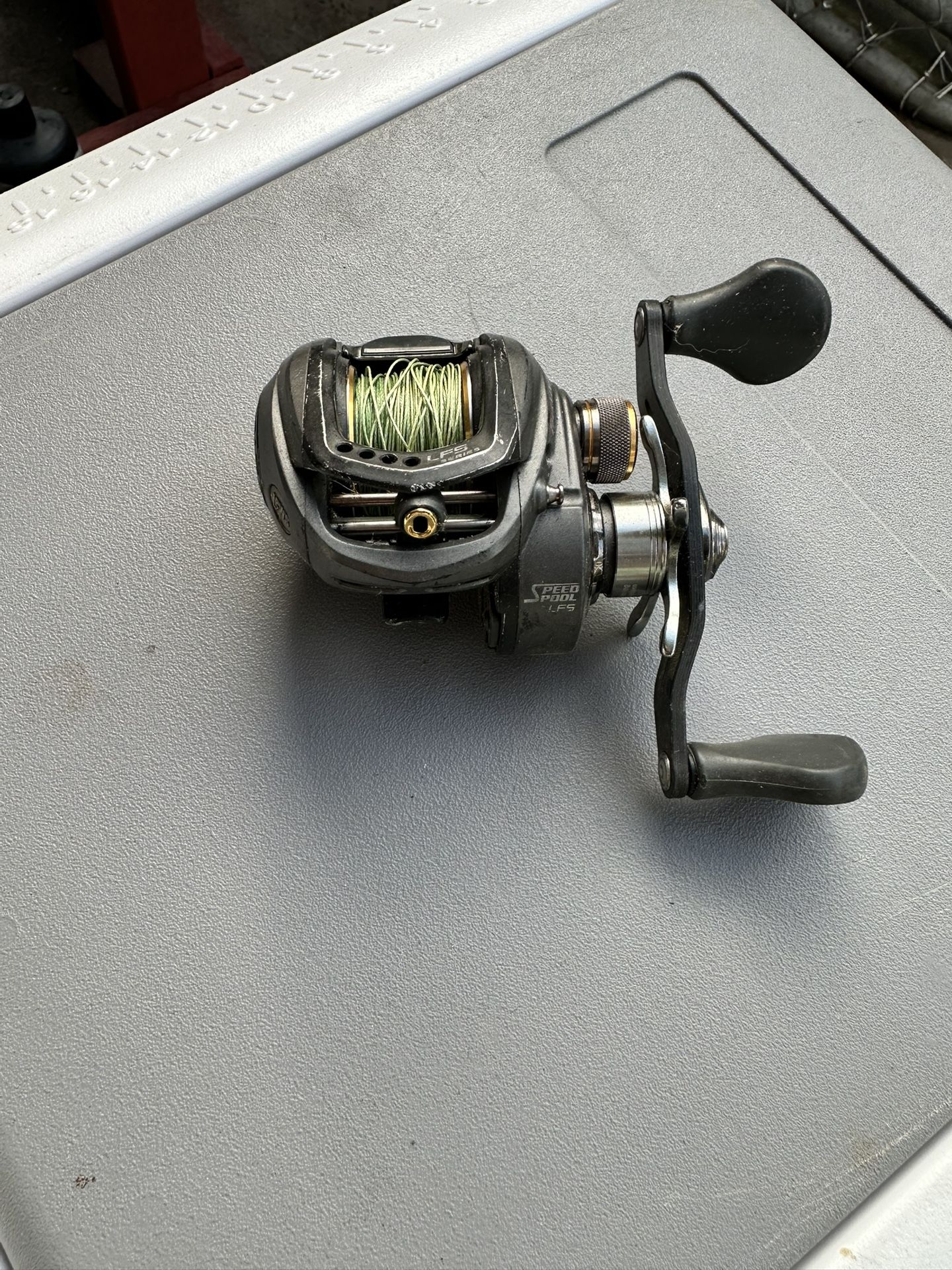 Lews Baitcasting Reel