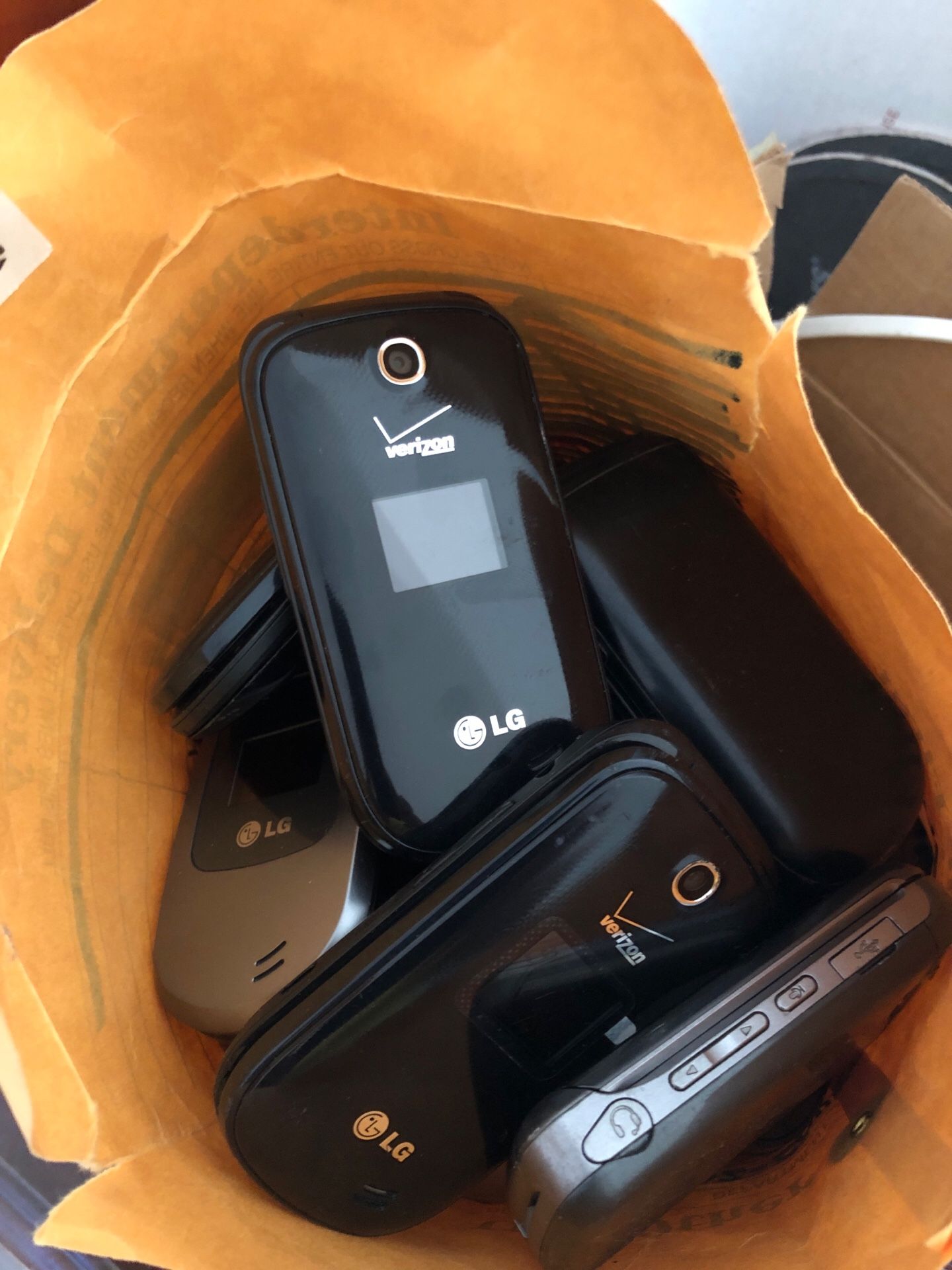 Bulk flip phones