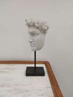 Greek Left Face Statue
