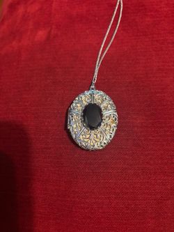 Vintage Oval Photo Locket Necklace Genuine Hematite 16” Chain