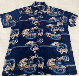 vintage Kennington Ltd Chinese Dragon Hawaiian-style casual button-up shirt. Size L
