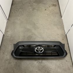 2012 Tacoma OEM Grille