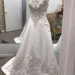 Wedding Dress Size 8