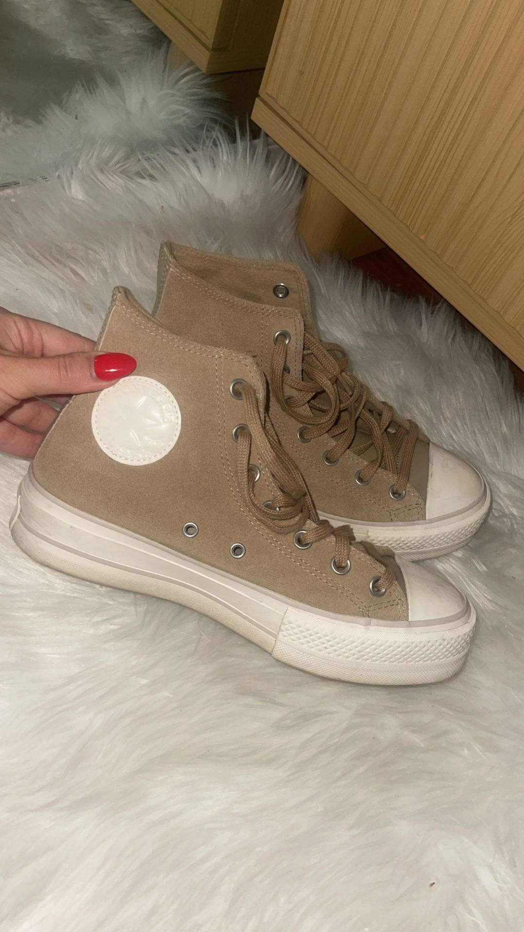 Converse