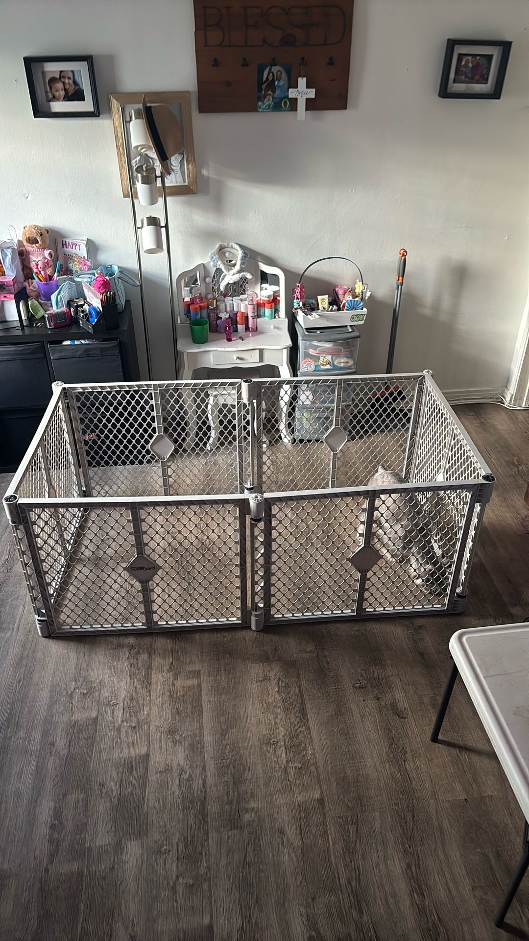 Play Pen  For Toddlers Or Pets 