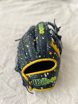 Wilson Baseball Glove
