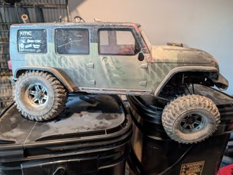 Axial SCX10II custom Rock Crawler RC Jeep