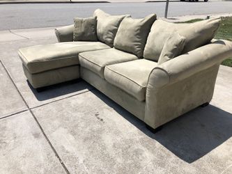 Macy’s Seafoam color sectional Movable Chaise And washable covers