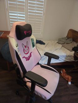 Secretlab TITAN Evo - Small - Secretlab SoftWeave™ Plus Fabric

https://offerup.com/redirect/?o=RC5WYQ==