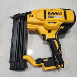 DEWALT
20V MAX XR Lithium-Ion Electric Cordless 18-Gauge Brad Nailer (Tool Only)