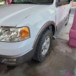 Ford Expedition 2003
