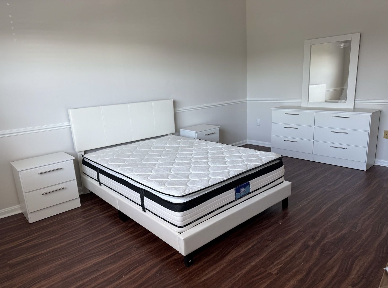 Bedroom Set - Juego De Cuarto