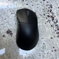 Like New Cooler Master MM731 Wireless Gaming Mouse Black, Adjustable 19,000 DPI, Palm|Claw Grip, 2.4GHz