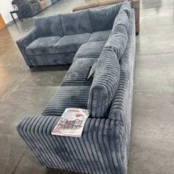 New Corduroy Sectional Couch / Free Delivery 