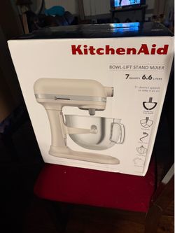 Kitchen Aid 7Qt. Stand mixer brand new in the box