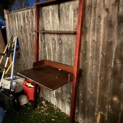 Leaning Ladder Desk 