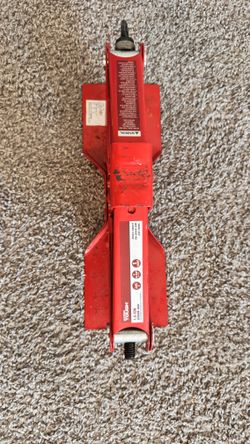 Hyper Tough 1-1/2 Ton Jack