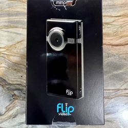 Flip Video MinoHD F460B Flash Media Camcorder