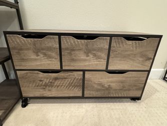 STORAGE ORGANIZER