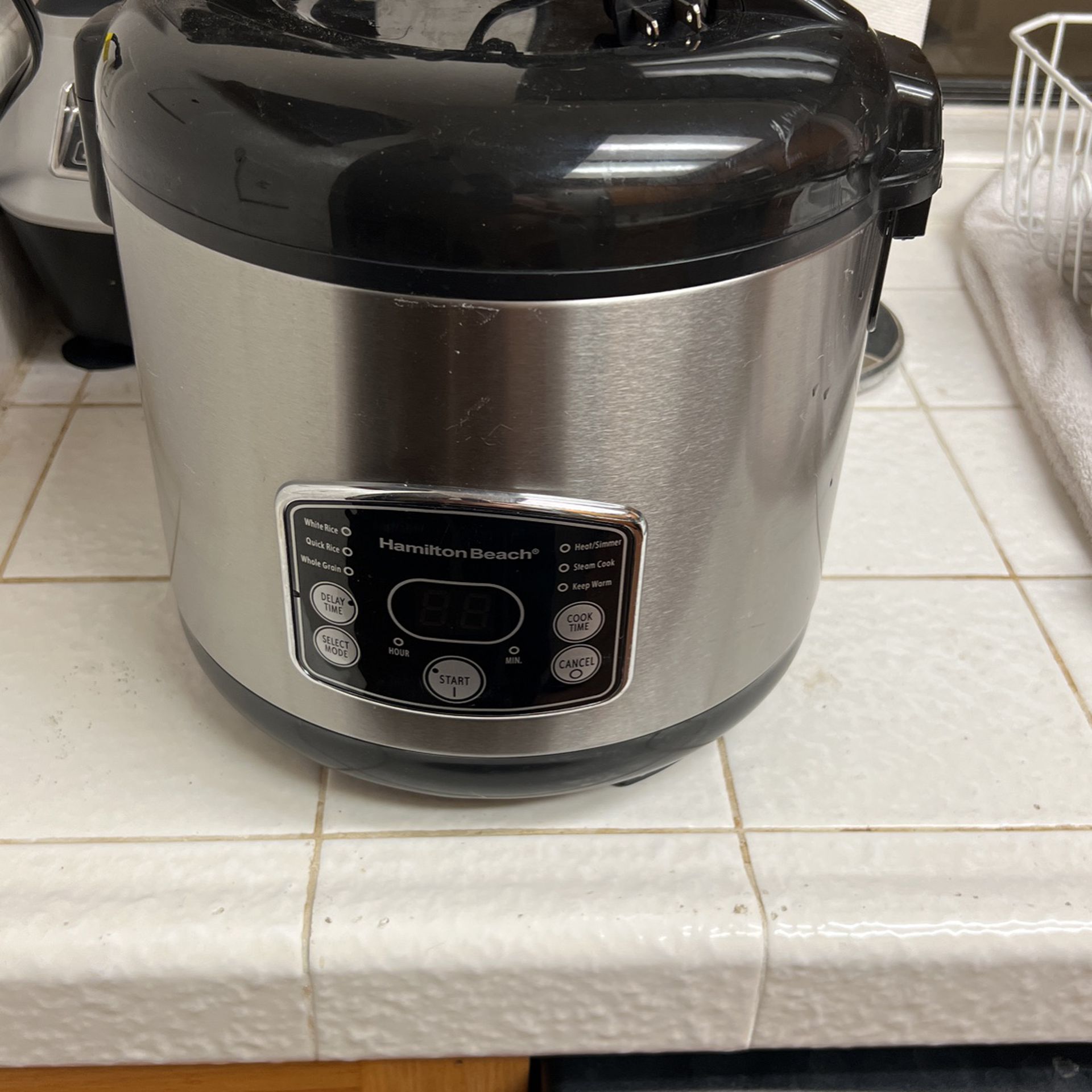 Cuisinart 4 Cup Rice Cooker And Steamer for Sale in San Diego, CA - OfferUp