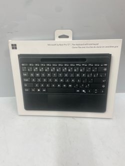 Microsoft Surface Pro Flex Keyboard with Pen Storage, Black