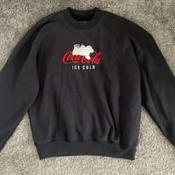 Hollister’s Coca Cola black crewneck sweatshirt 