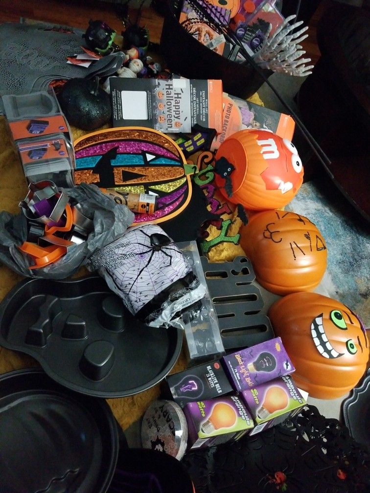 Variety Halloween Items
