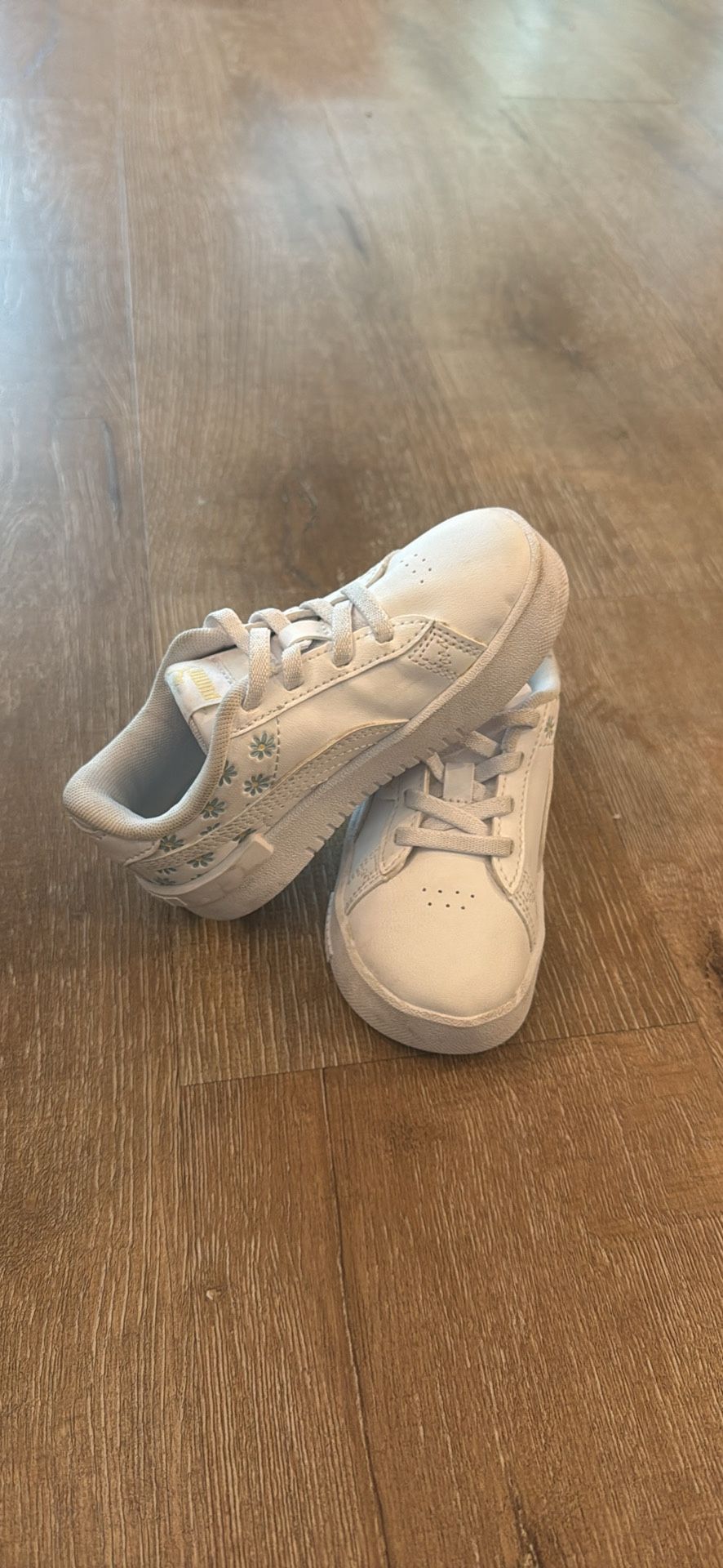 Little Girls Puma Shoes 