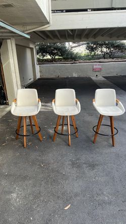 3 MCM look barstools