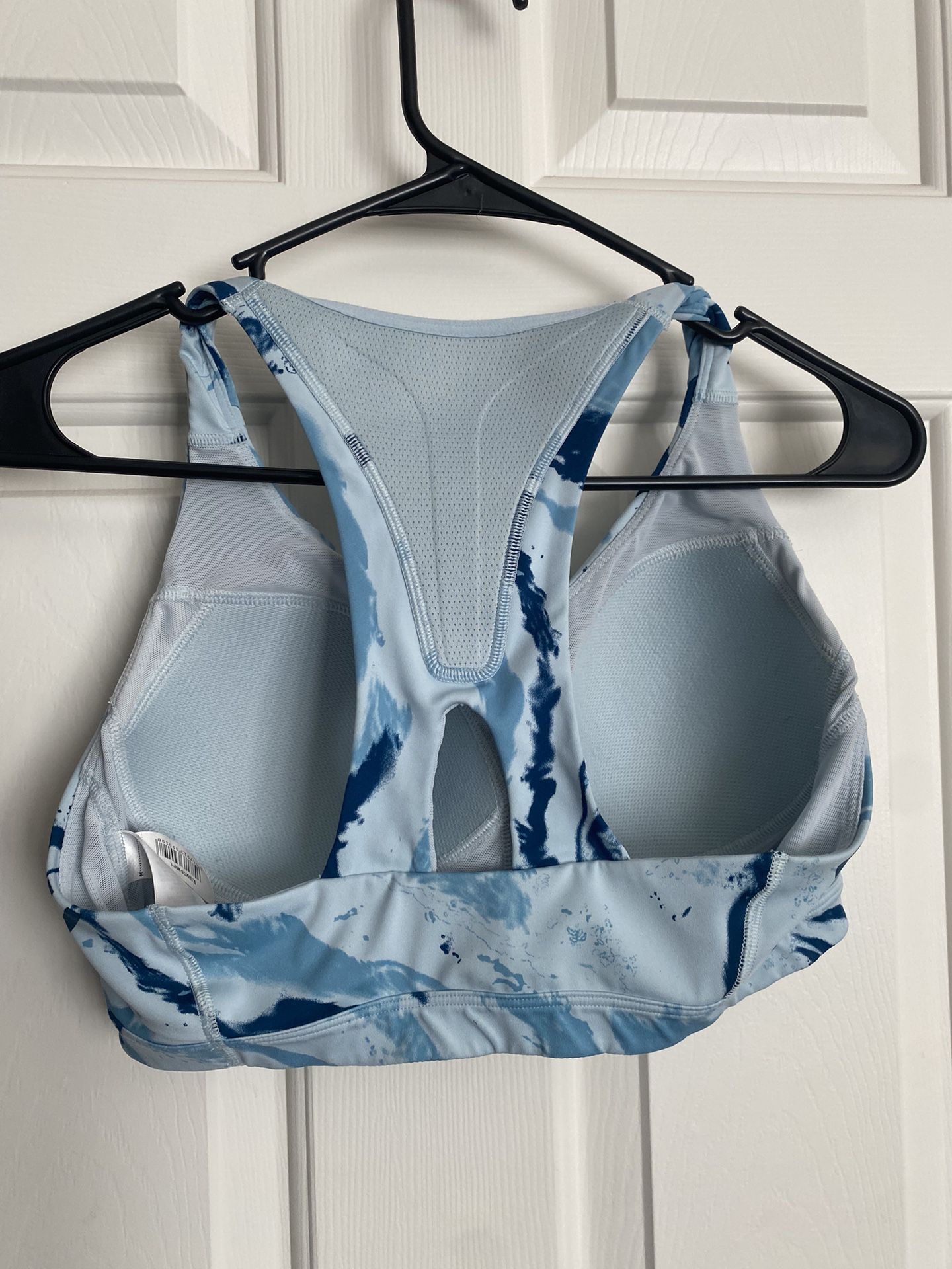 [New] Gymshark Adapt Ombre Seamless Sports Bra for Sale in Las Vegas, NV -  OfferUp