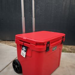 YETI Roadie 60 Wheeled Cooler