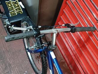 Men's gt outpost mountain bike clearance