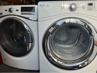 XL capacity Whirlpool washer and electric dryer