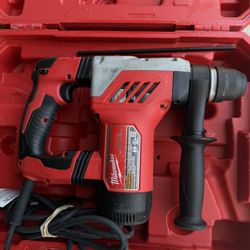 Milwaukee Rotary Hammer