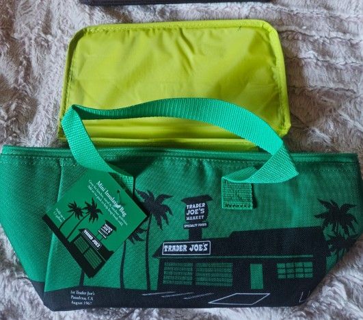 Trader Joe's Minni Insulated Cooler Bags New