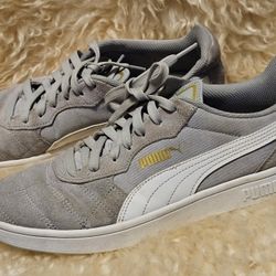 Men's Size 8.5 Light Gray ADIDAS Suede Athletic Shoes 
