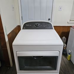 WHIRLPOOL ELECTRIC DRYER XL CAPACITY GOOD CONDITION HEAVY DUTY DELIVERY AVAILABLE WE DO REPAIRS 