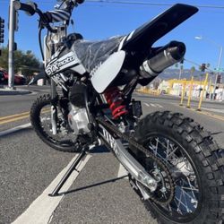125cc Dirt Bike  Automatic  $1199 Tax Included 