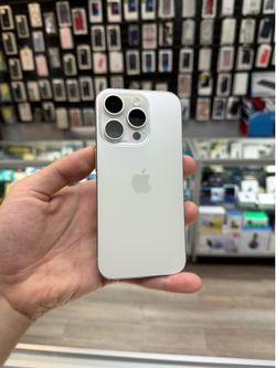 iPhone 15 Pro 256GB Unlocked