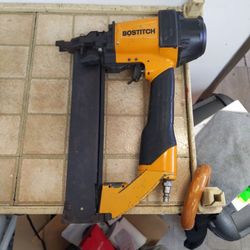 Bostitch Stapler 