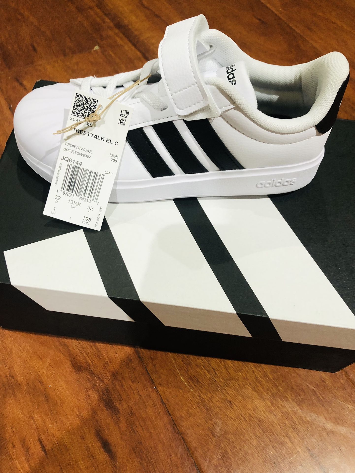 Adidas Size 1 Kids