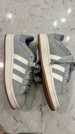 Adidas women’s campus 00s shoes (size 6)