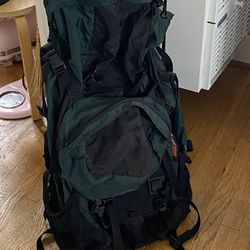 REI traverse Men’s Backpacking Backpack 