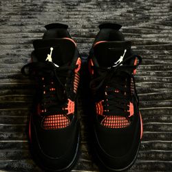 Jordan 4s Red Thunder Size 9 No Trades !