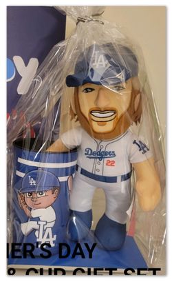 Kershaw Plush $ Cup Gift Set