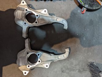 2020 Chevy Silverado 2wd OEM Spindles