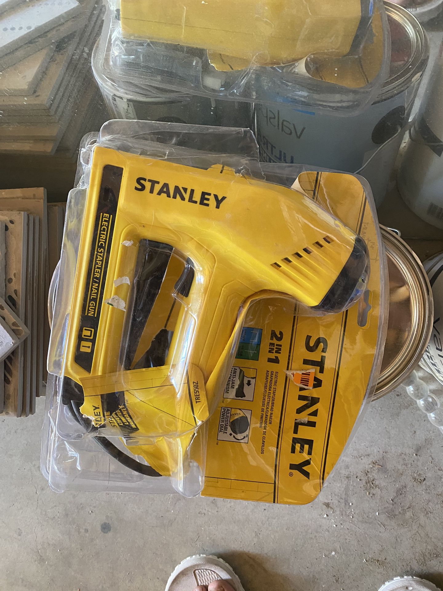 Staple & Nail  Gun 