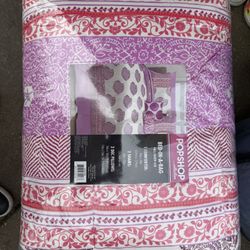 POPSHOP Collection Bed-in-a-Bag Comforter & Shams Set - Full