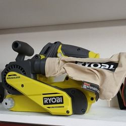RYOBI New Brushless  Lijadora De Banda Inalambrica 