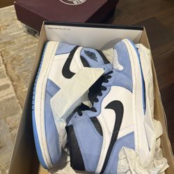 Jordan 1 University Blue 